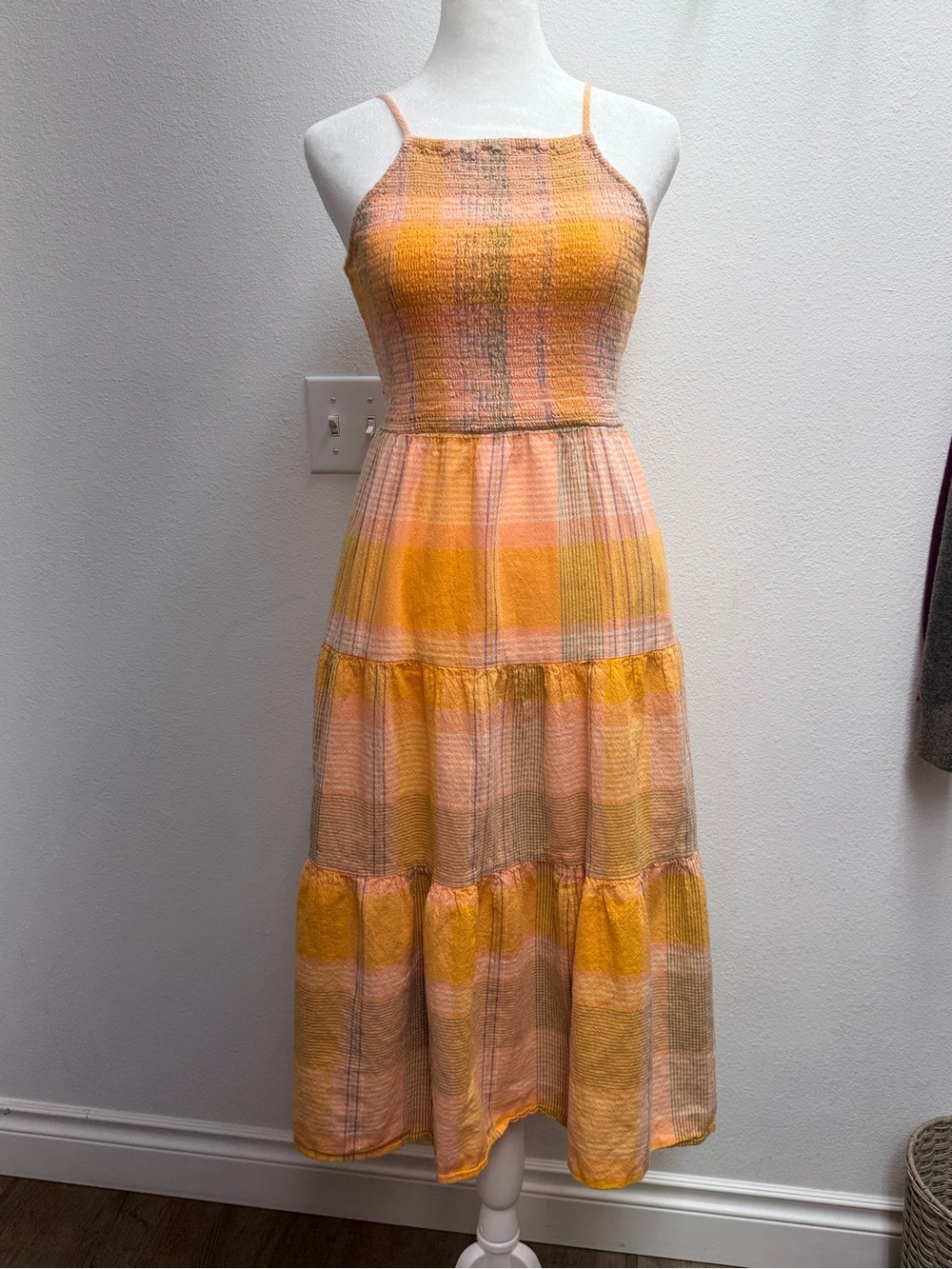 Universal Thread women’s bright plaid linen blend midi dress size xs